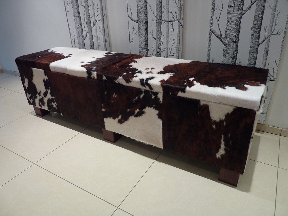 cowhide bench - Hide and Stitch